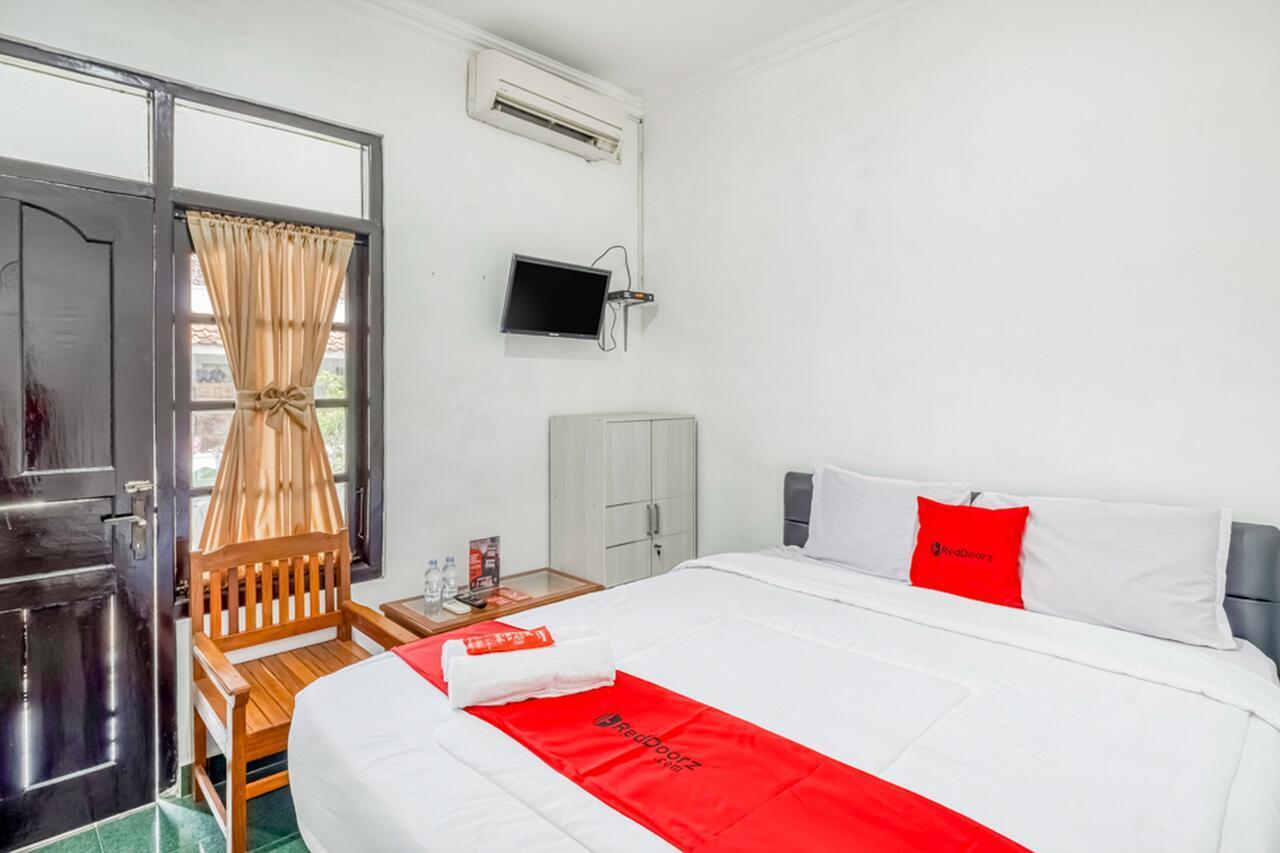 Reddoorz Near Wisata Pantai Parangtritis Kretek Buitenkant foto